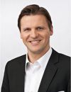 Tom Albold Frisch rasiert auf den Chefsessel